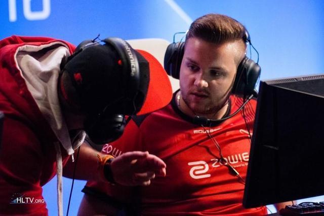 中国队在世 中国队在世