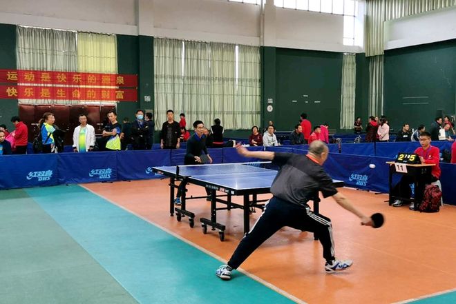 技术娴熟的 技术娴熟的