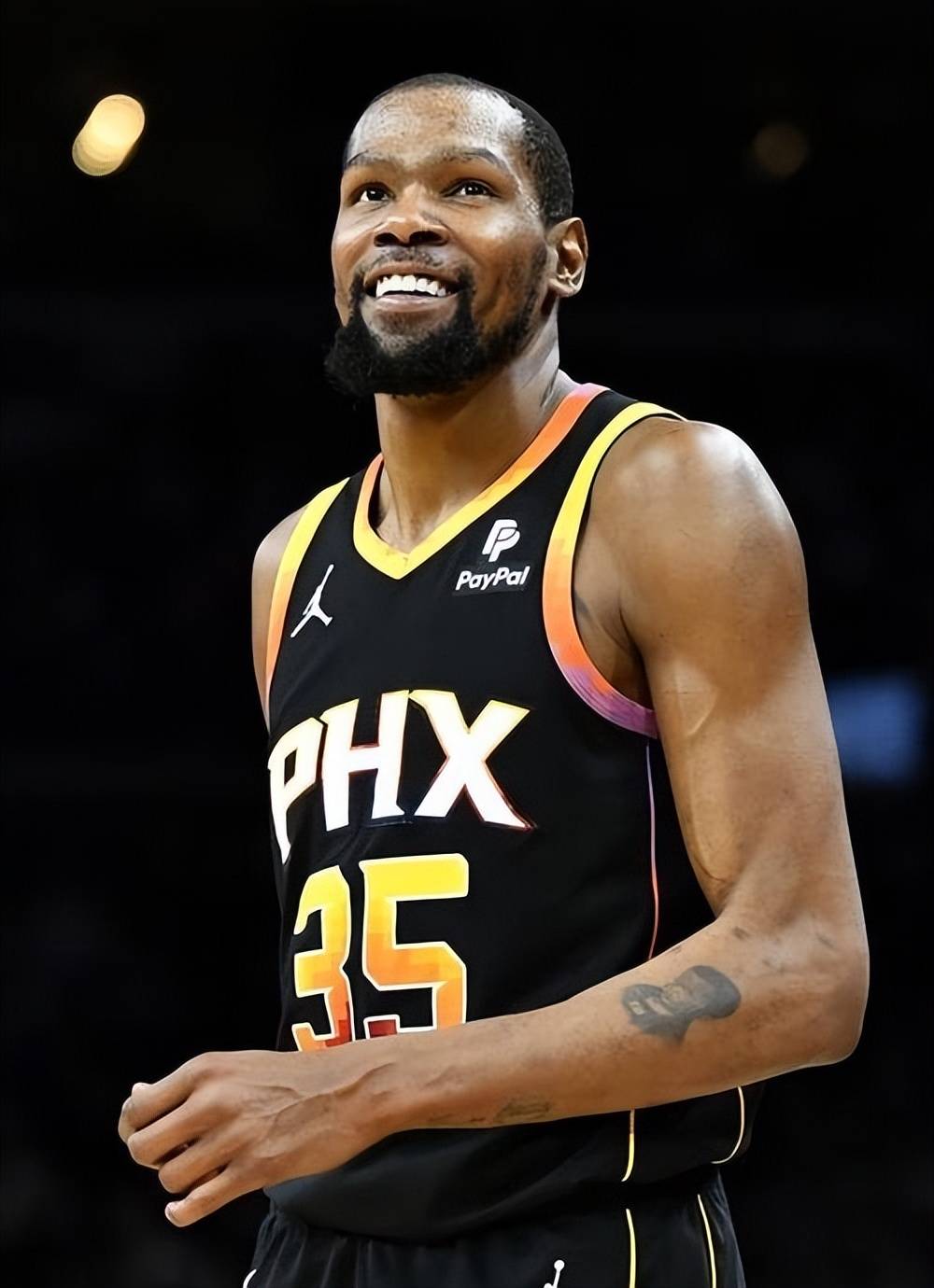 它通常呈现 它通常呈现