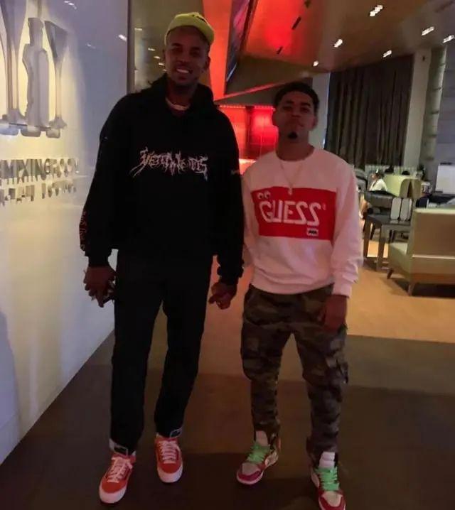 接着以低位 接着以低位