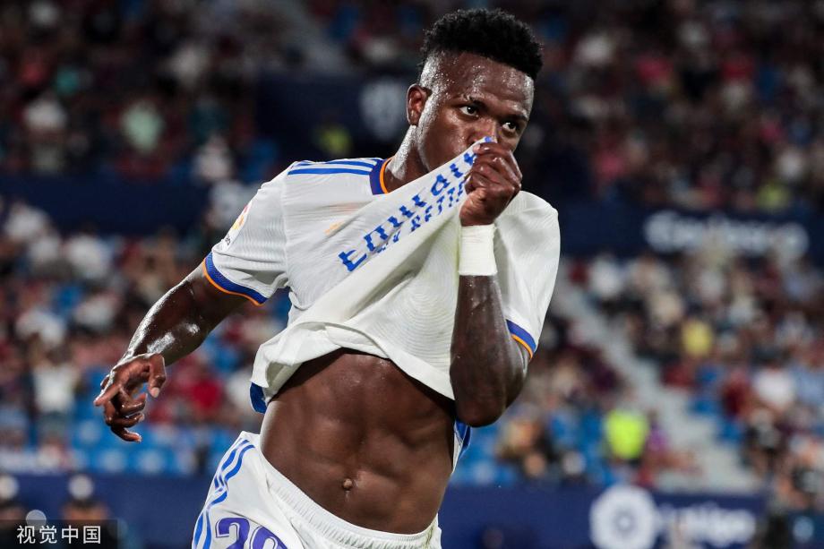 判与临场调 判与临场调